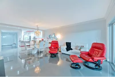 2950 N Palm Aire Dr, Unit #401, Pompano Beach, FL 33069 - Photo 9