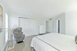 2950 N Palm Aire Dr, Pompano Beach, FL 33069 - Photo 15