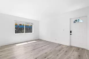 45 NE 24th St, Wilton Manors, FL 33305 - Photo 5