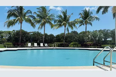 187 SE Via Sangro, Port Saint Lucie, FL 34952 - Photo 37