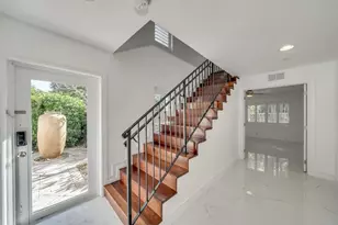 1112 NE 17th Way, Fort Lauderdale, FL 33304 - Photo 5