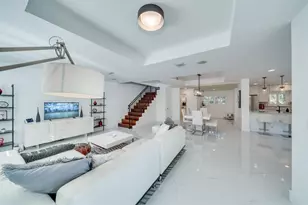 1112 NE 17th Way, Fort Lauderdale, FL 33304 - Photo 13