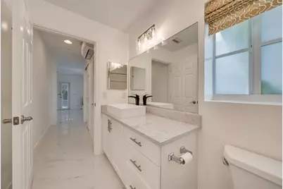 1112 NE 17th Way, Unit #1112, Fort Lauderdale, FL 33304 - Photo 11