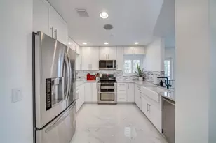 1112 NE 17th Way, Fort Lauderdale, FL 33304 - Photo 19