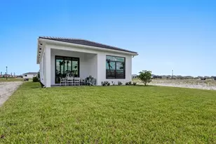 12641 SW Leopold Wy, Port Saint Lucie, FL 34987 - Photo 5