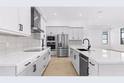 12631 SW Lunata Way, Port Saint Lucie, FL 34987 - Photo 7