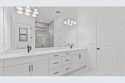 12631 SW Lunata Way, Port Saint Lucie, FL 34987 - Photo 17