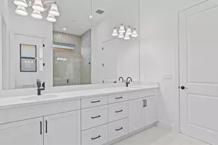 12631 SW Lunata Way, Port Saint Lucie, FL 34987 - Photo 17