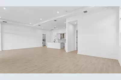 12631 SW Lunata Way, Port Saint Lucie, FL 34987 - Photo 11