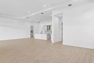 12631 SW Lunata Way, Port Saint Lucie, FL 34987 - Photo 11