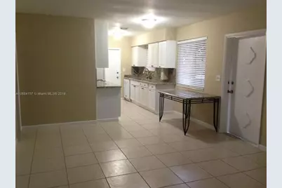 1325 SE 1st Ter, Deerfield Beach, FL 33441 - Photo 7