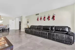 1980 S Ocean Dr, Hallandale Beach, FL 33009 - Photo 25