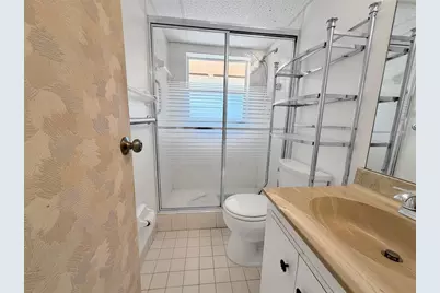 1035  Country Club Dr, Unit #407, Margate, FL 33063 - Photo 13