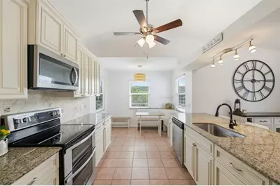 2360 SE Bordeaux Ct, Port Saint Lucie, FL 34952 - Photo 11