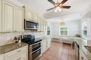 2360 SE Bordeaux Ct, Port Saint Lucie, FL 34952 - Photo 13