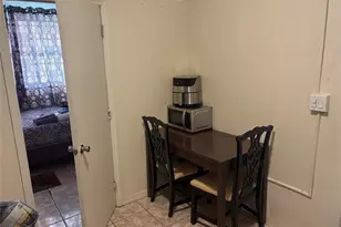 17131 NW 32 Ct, Miami Gardens, FL 33056 - Photo 19