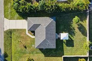 593 NW Avon Ave, Port Saint Lucie, FL 34983 - Photo 21