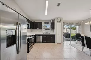 593 NW Avon Ave, Port Saint Lucie, FL 34983 - Photo 11