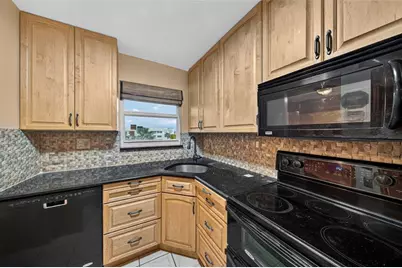 2900 N Pine Island Rd, Unit #312, Sunrise, FL 33322 - Photo 9