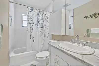 8008 NW 102 Way, Tamarac, FL 33321 - Photo 19