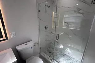 40 NE 48th St, Fort Lauderdale, FL 33334 - Photo 9