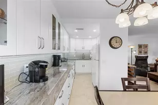 210 Oakridge N, Deerfield Beach, FL 33442 - Photo 5