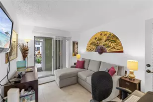 210 Oakridge N, Deerfield Beach, FL 33442 - Photo 25