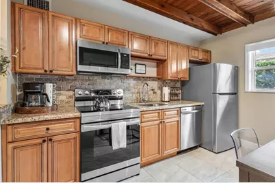 615 NE 9th Ave, Unit #52, Fort Lauderdale, FL 33304 - Photo 5