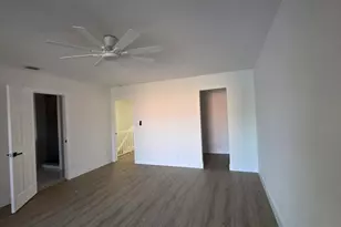 5713 NW 16th St, Lauderhill, FL 33313 - Photo 11