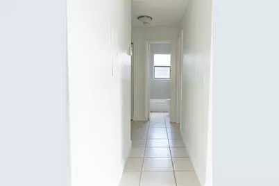 11680 NW 39th St, Coral Springs, FL 33065 - Photo 9