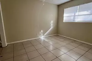 437 NW 9th Ave, Fort Lauderdale, FL 33311 - Photo 3