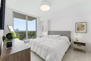 16385 Biscayne Blvd, North Miami Beach, FL 33160 - Photo 19