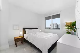 16385 Biscayne Blvd, North Miami Beach, FL 33160 - Photo 29