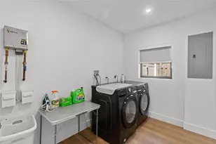 1561 SW 23rd Ave, Fort Lauderdale, FL 33312 - Photo 39