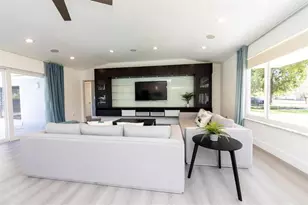 475 NE 142nd St, North Miami, FL 33161 - Photo 7