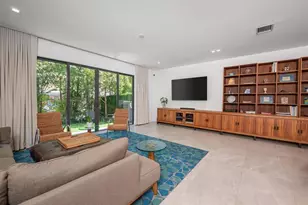 6864 SW 80th St, Miami, FL 33143 - Photo 7