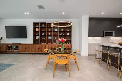 6864 SW 80th St, Miami, FL 33143 - Photo 9