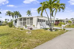 2001 SW 84th Ave, Davie, FL 33324 - Photo 33