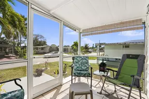 2001 SW 84th Ave, Davie, FL 33324 - Photo 9