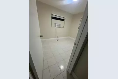 7371 NW 37th St, Unit #4, Davie, FL 33024 - Photo 3