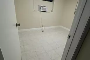 7371 NW 37th St, Davie, FL 33024 - Photo 3