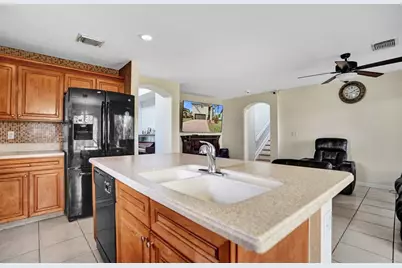 4030  Rocks Point Pl, Riviera Beach, FL 33407 - Photo 11