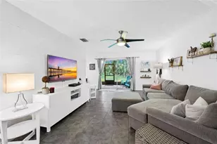 2559 NW 42nd Ave, Coconut Creek, FL 33066 - Photo 9