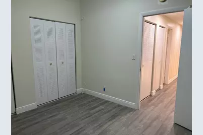 2831  Pierce St, Unit #100, Hollywood, FL 33020 - Photo 13