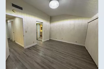 2831  Pierce St, Unit #100, Hollywood, FL 33020 - Photo 9