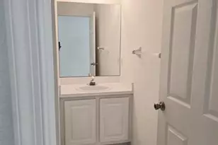 10589 NW 56th Pl, Coral Springs, FL 33076 - Photo 15