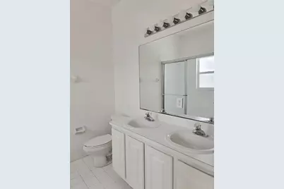 10589 NW 56th Pl, Coral Springs, FL 33076 - Photo 33