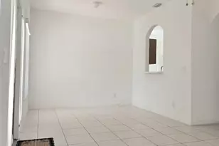 10589 NW 56th Pl, Coral Springs, FL 33076 - Photo 7