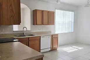 10589 NW 56th Pl, Coral Springs, FL 33076 - Photo 11