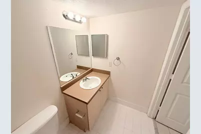 4211  San Marino Blvd, Unit #305, West Palm Beach, FL 33409 - Photo 13